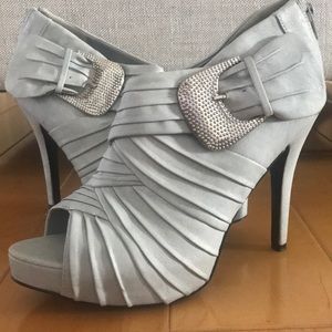 Silver Heels 💃🏻